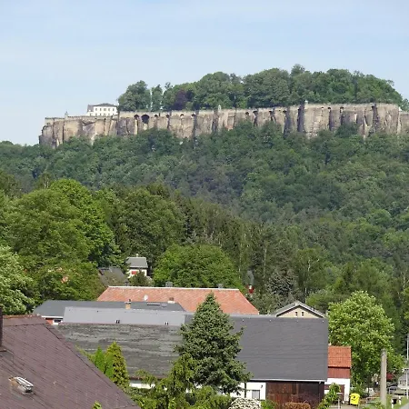 Am Malerweg 度假居 *